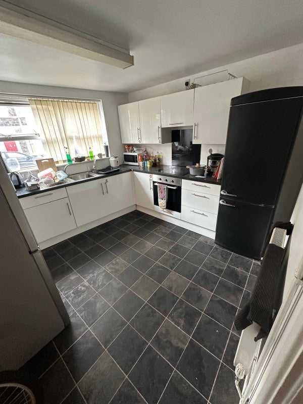 Flat Avonvale Road in Bristol