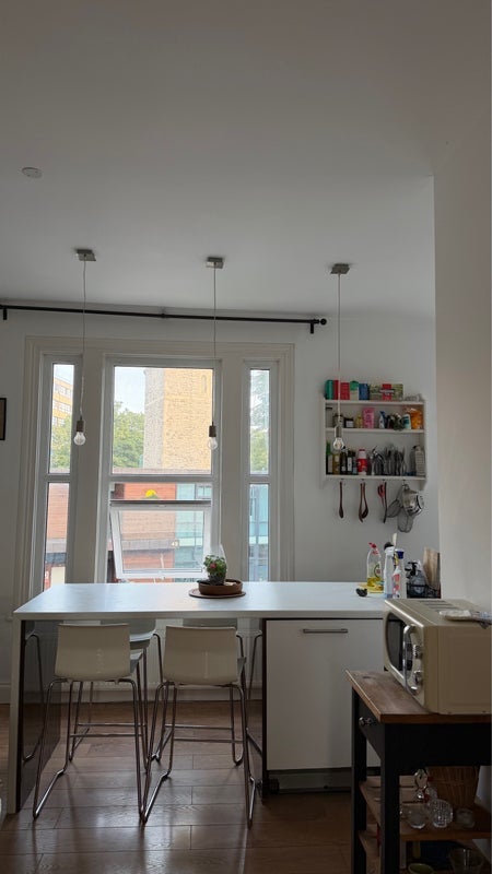 Room Tufnell Park Road in Greater London