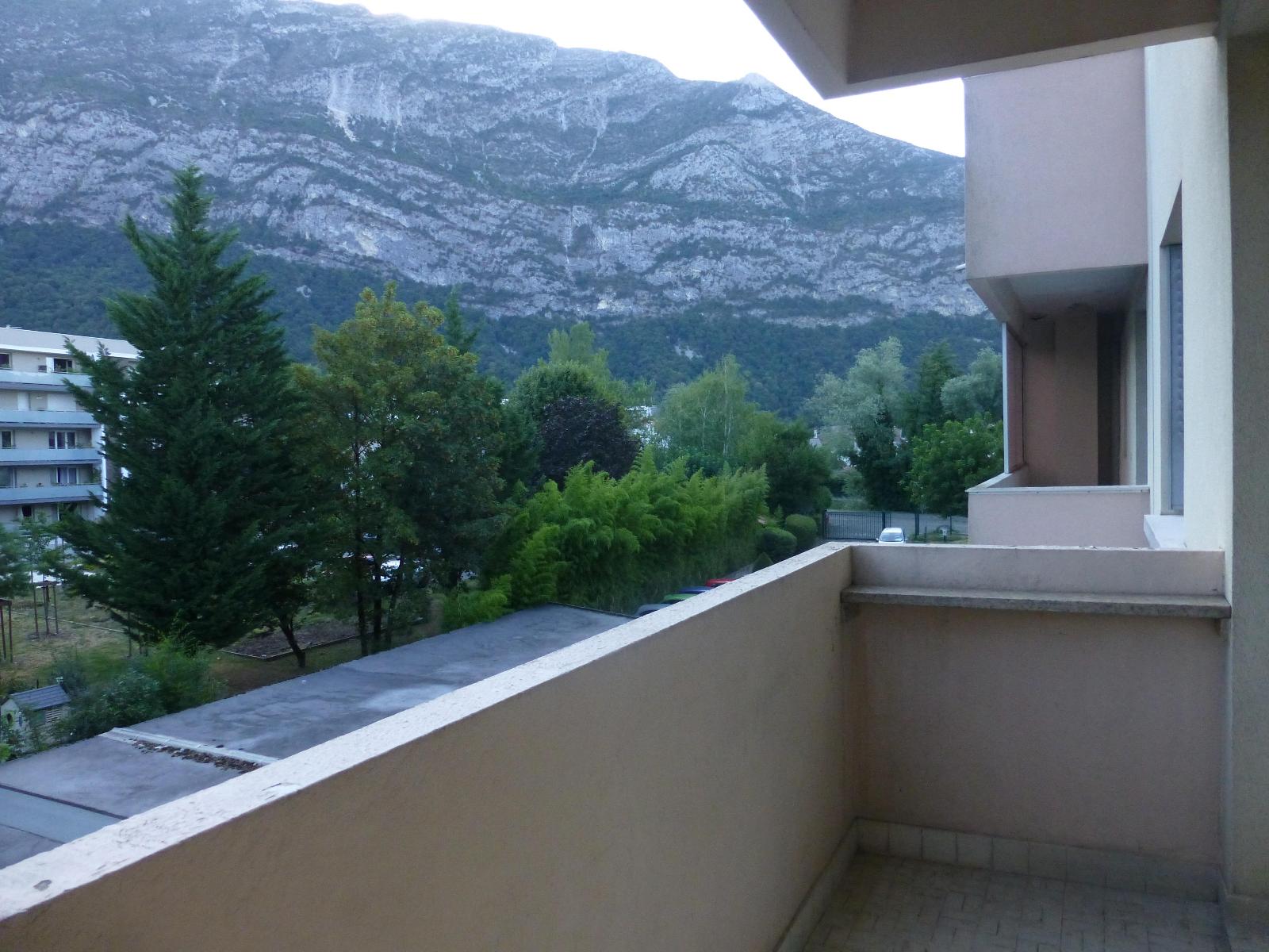 Flat Rue de l'Isère in Saint-Égrève