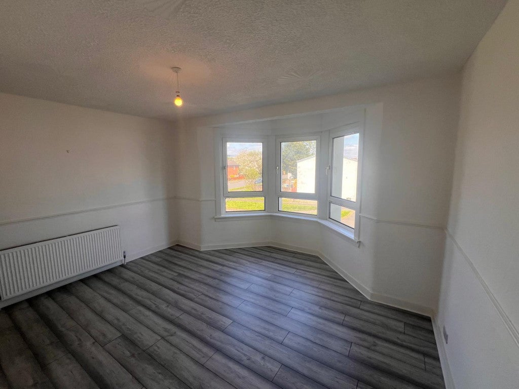 Flat Crossloan Terrace in Glasgow