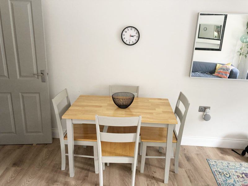 Room New Kent Road in Greater London