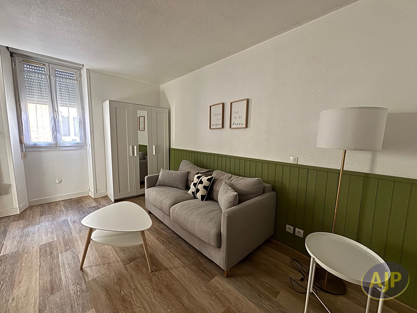 Appartement Chemin des Griffouillades à Saint-Germain-et-Mons