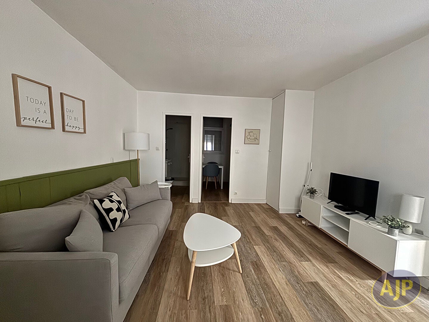 Appartement Chemin des Griffouillades à Saint-Germain-et-Mons