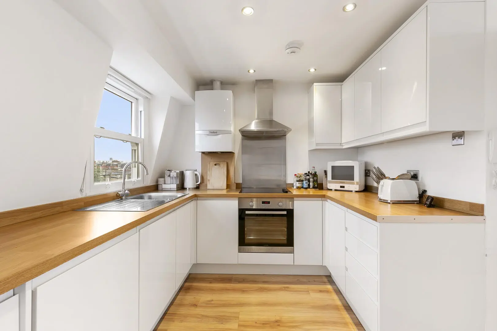 Flat Marcus Street in Greater London