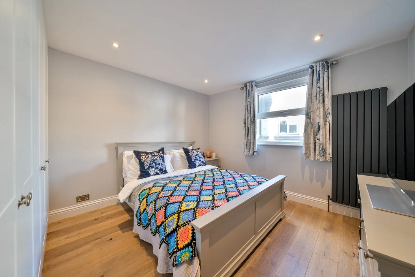 Flat Edgarley Terrace in Greater London