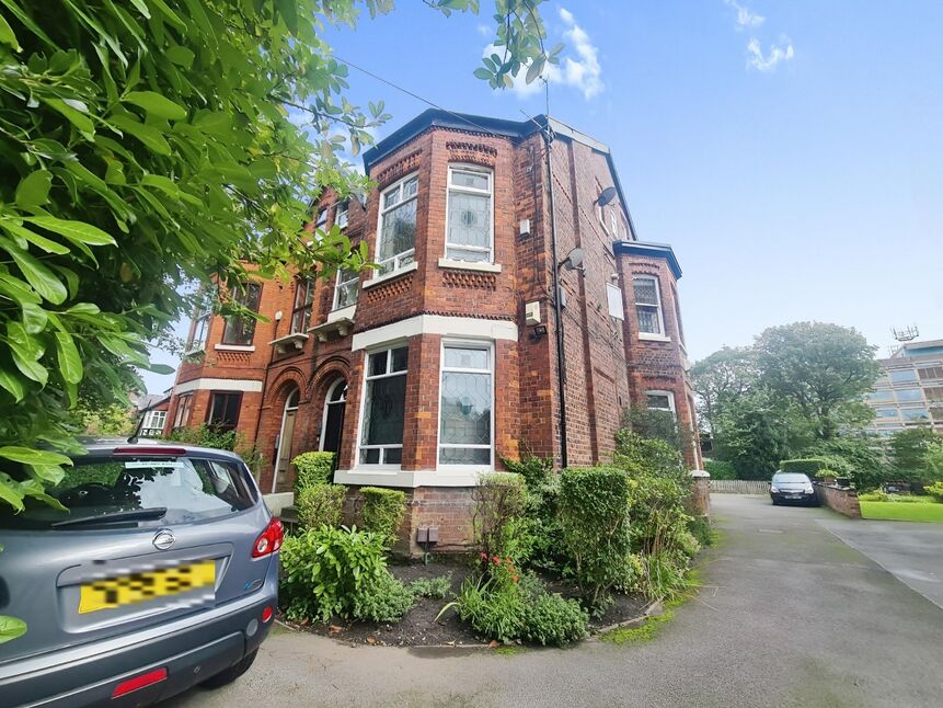 Flat The Beeches in Manchester