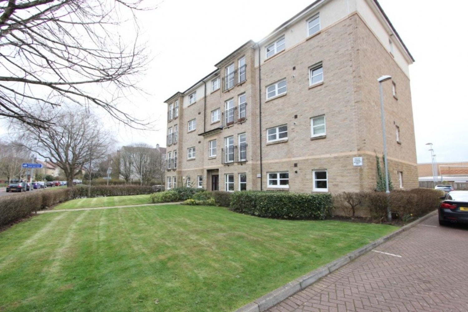 Flat Mochrum Road in Glasgow