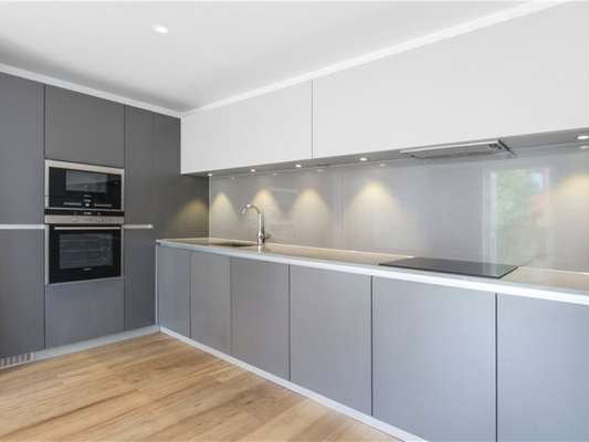 Flat King Street in Greater London