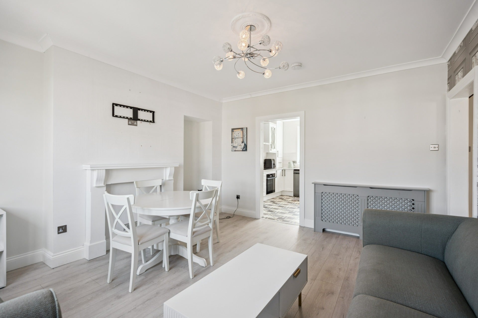 Flat Woodburn Road in Falkirk