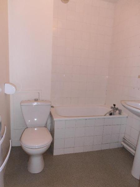 Appartement Avenue des Narix à Montréal-la-Cluse