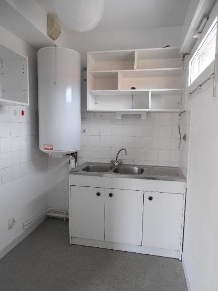 Appartement Avenue des Narix à Montréal-la-Cluse