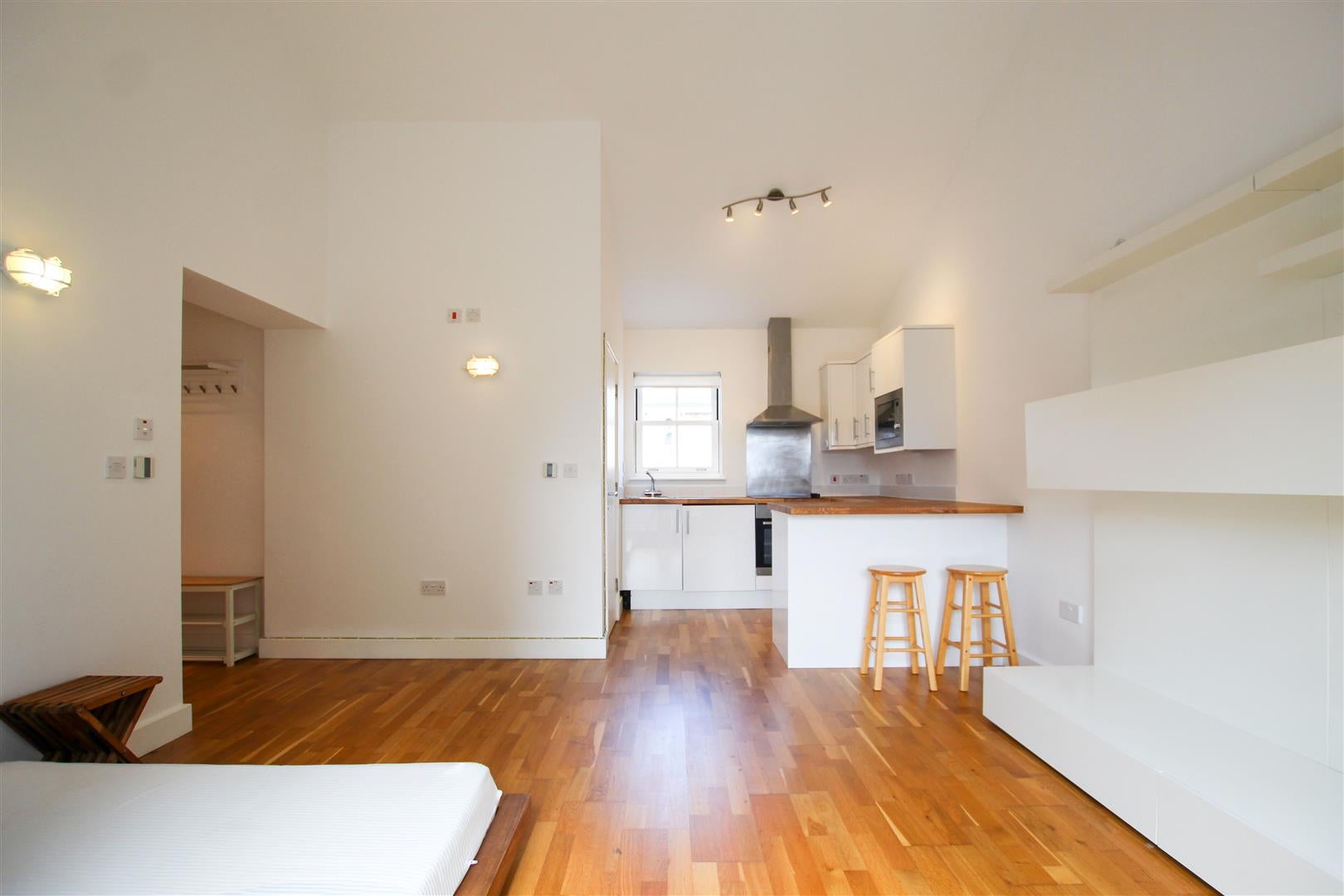 Flat George IV Street in Cambridge