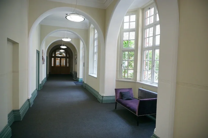 Flat Battersea Park Road in Greater London