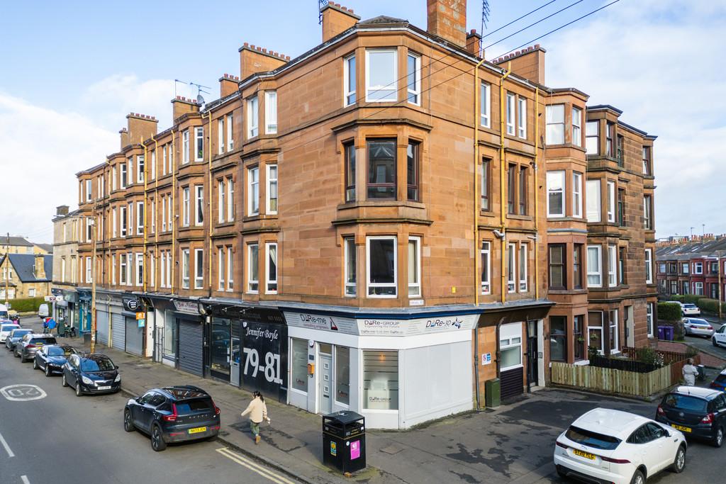 Flat Kirkwell Road in Glasgow