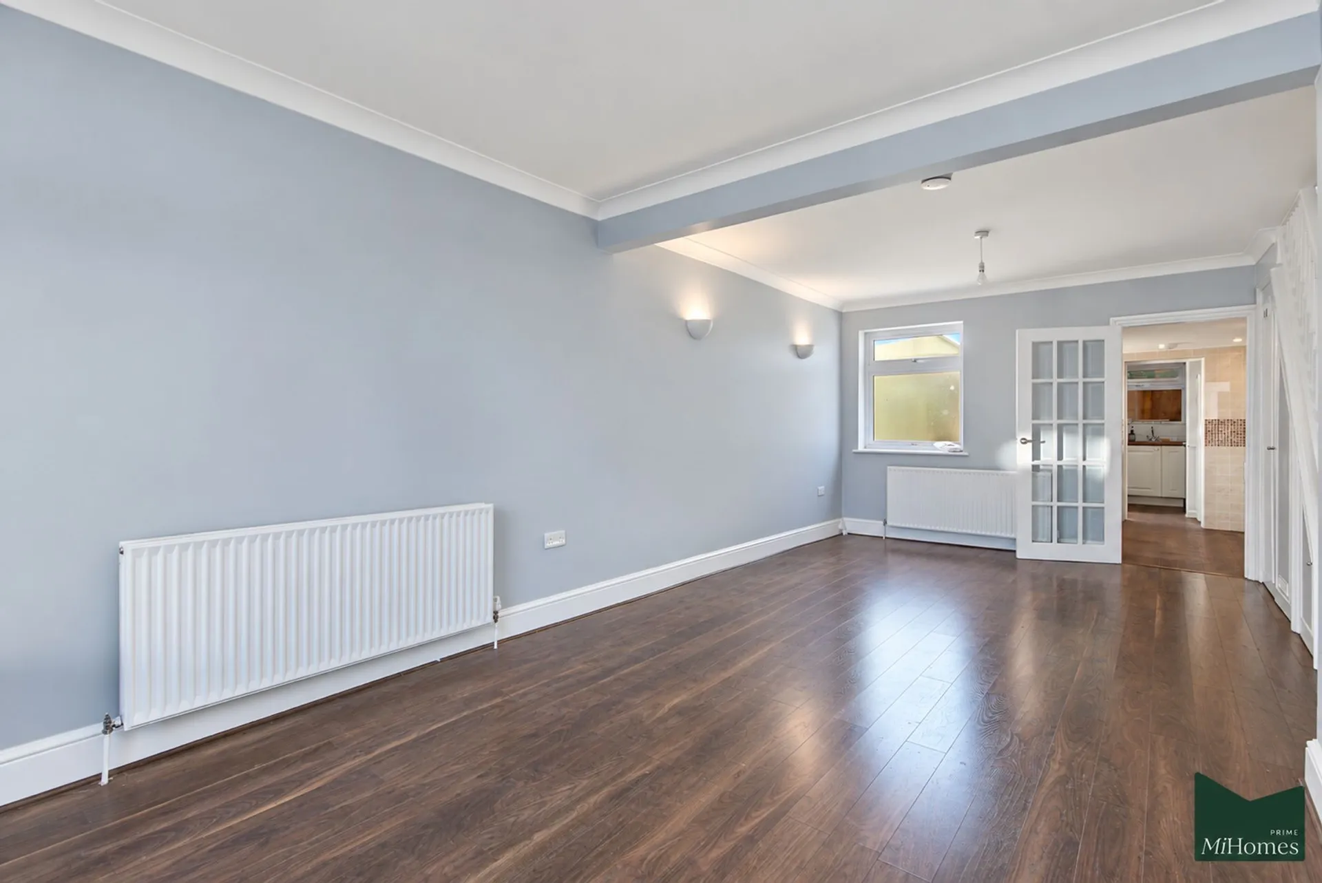 House Brunswick Crescent in Greater London