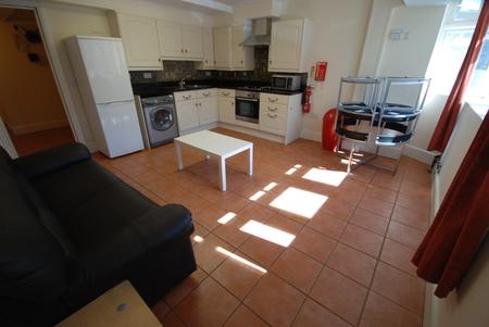 Flat George Street in Royal Leamington Spa