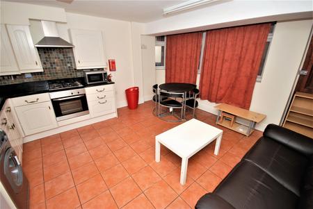 Flat George Street in Royal Leamington Spa