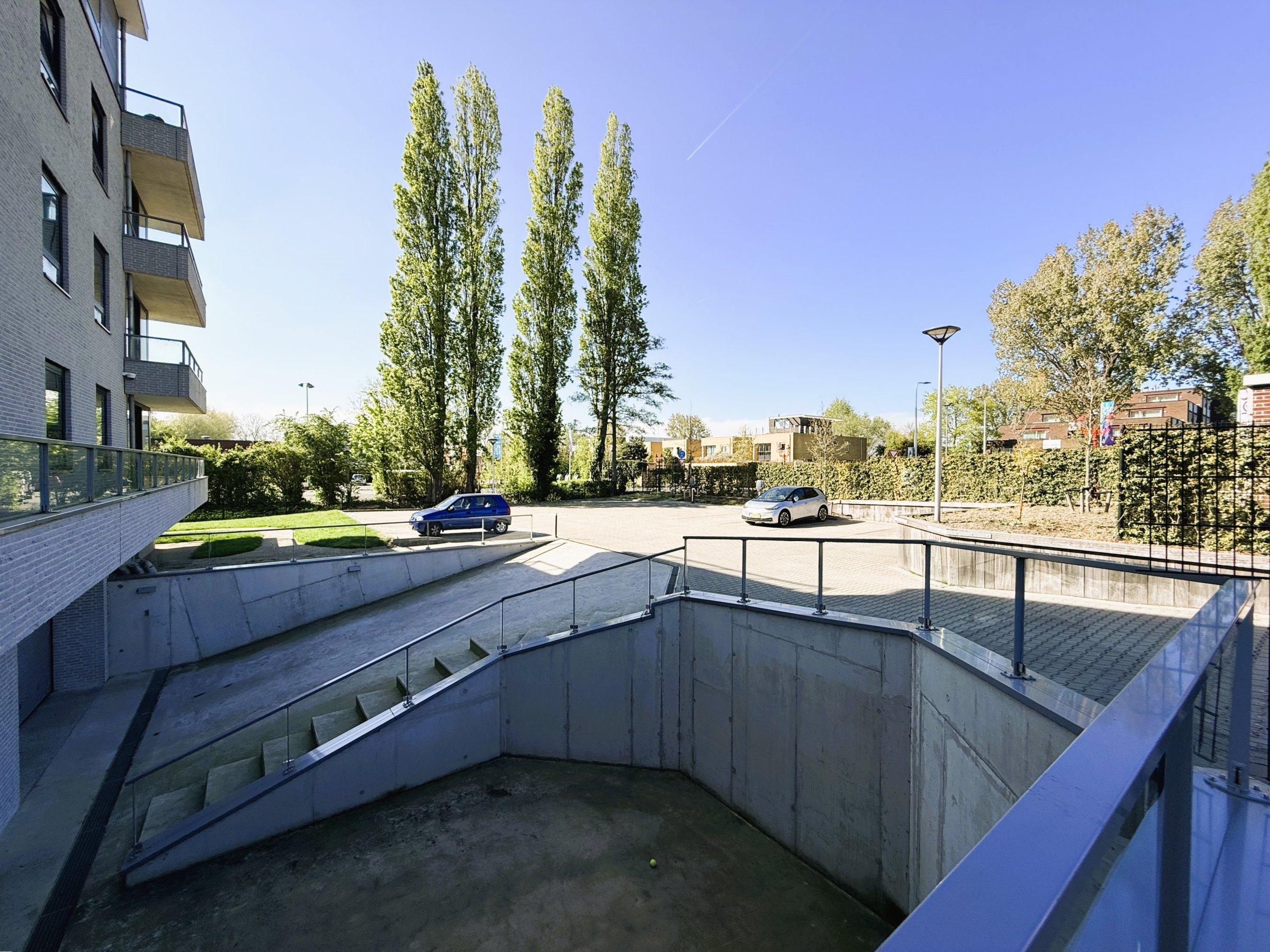 Woning te huur: Bovenkerkerweg, Amstelveen