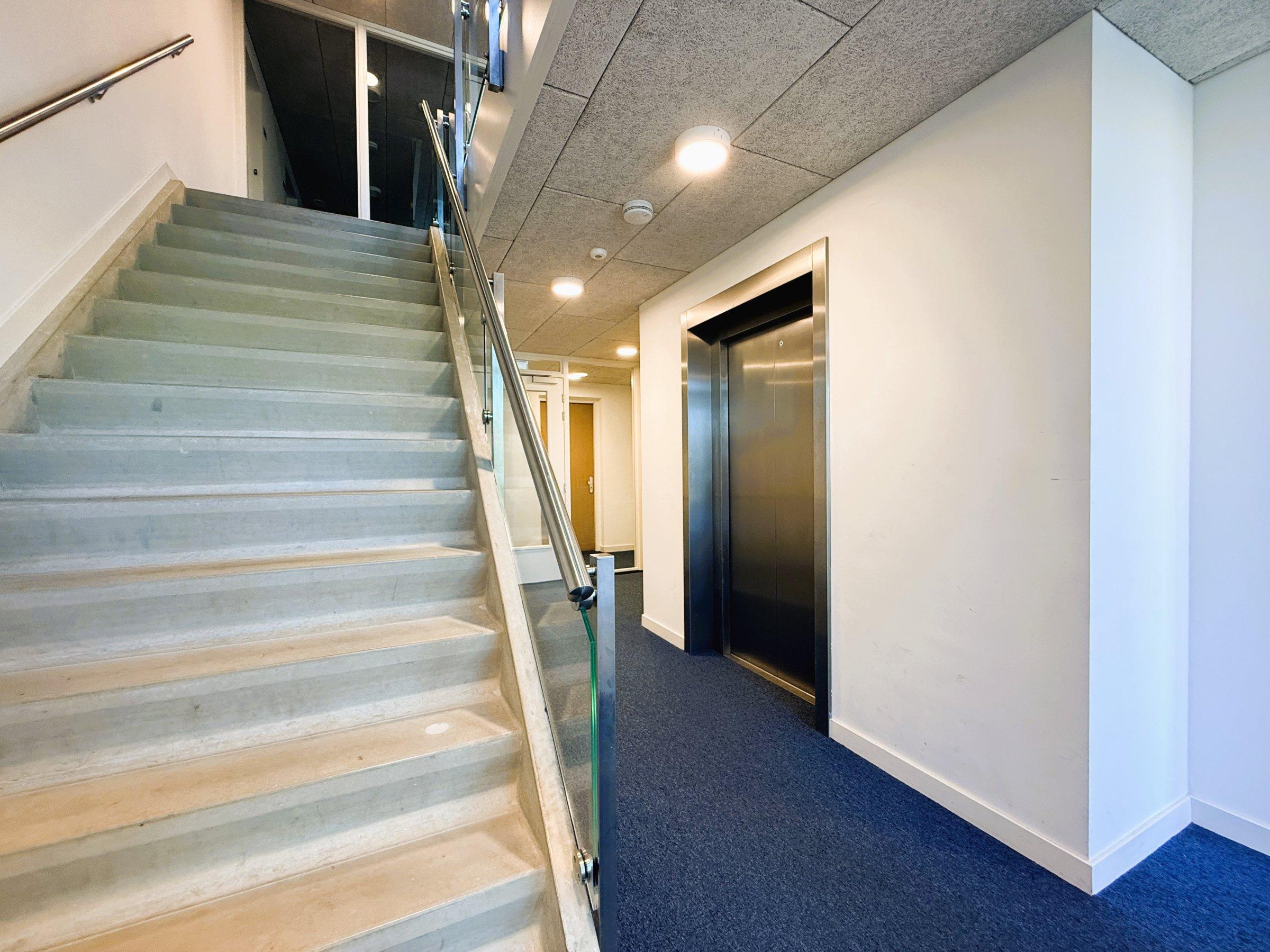 Woning te huur: Bovenkerkerweg, Amstelveen