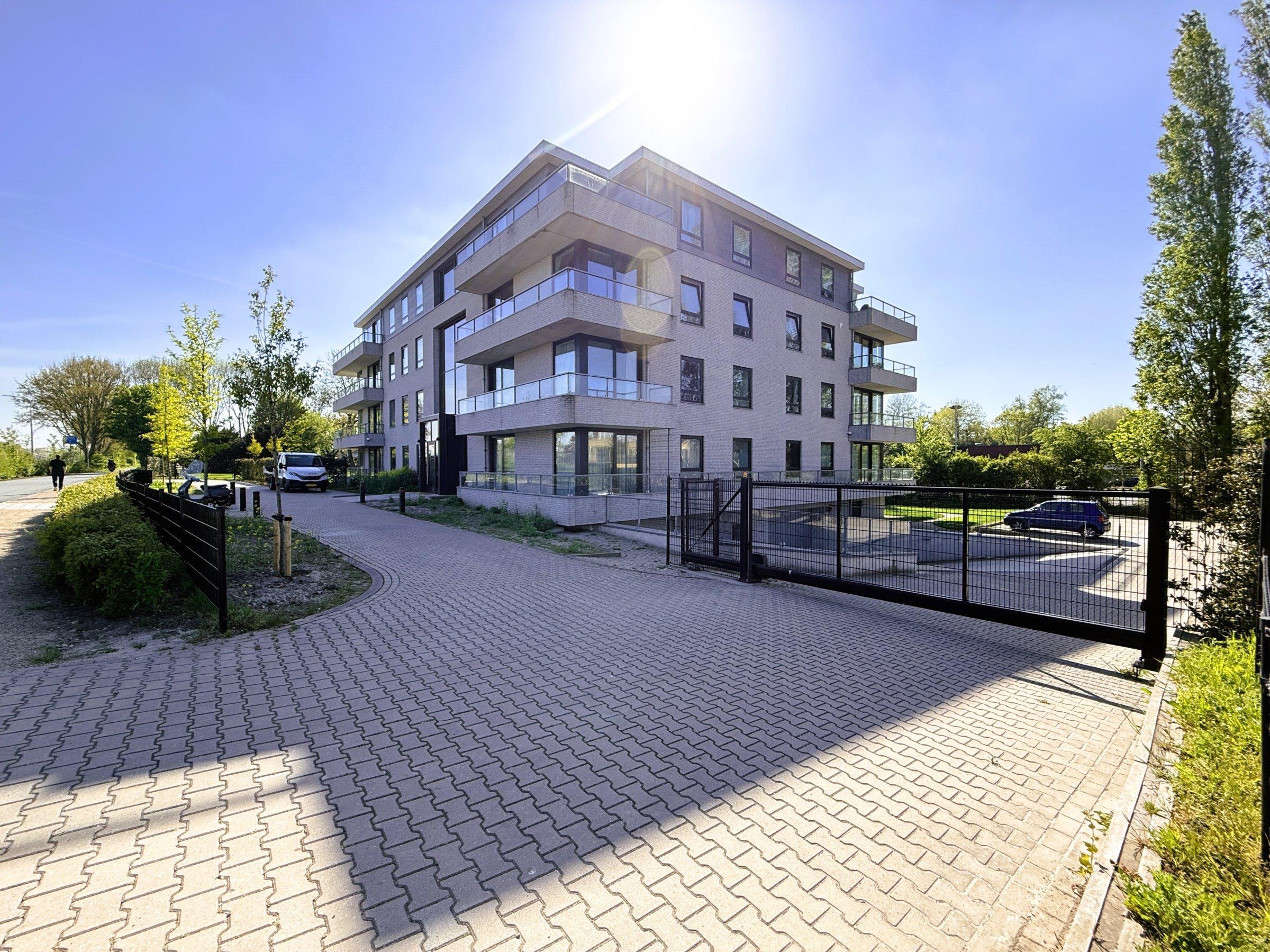 Woning te huur: Bovenkerkerweg, Amstelveen