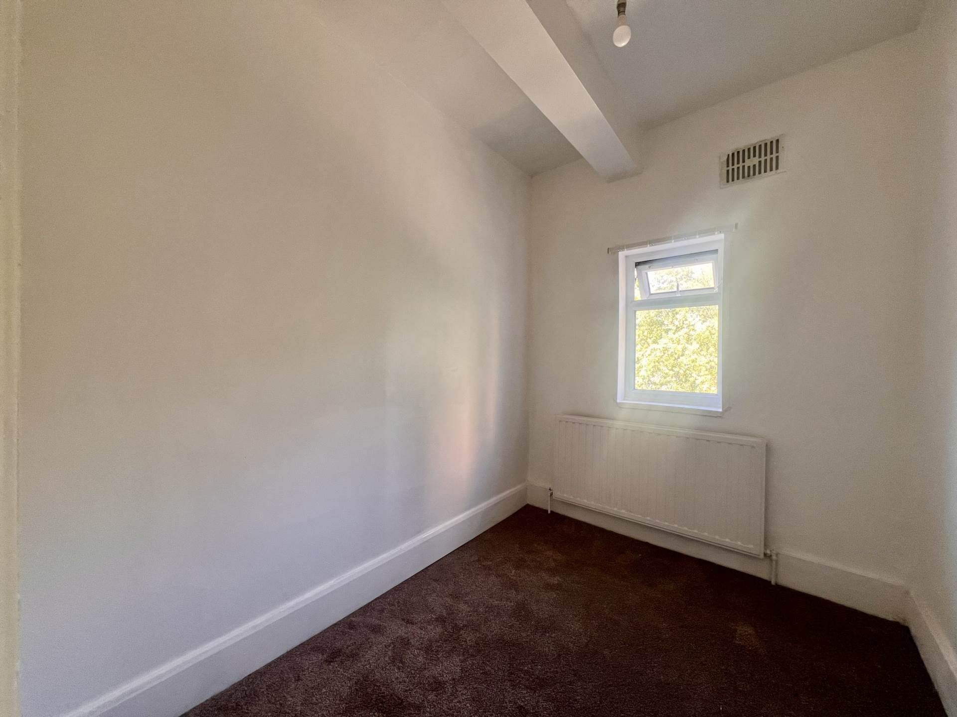 Flat Romford Road in Greater London