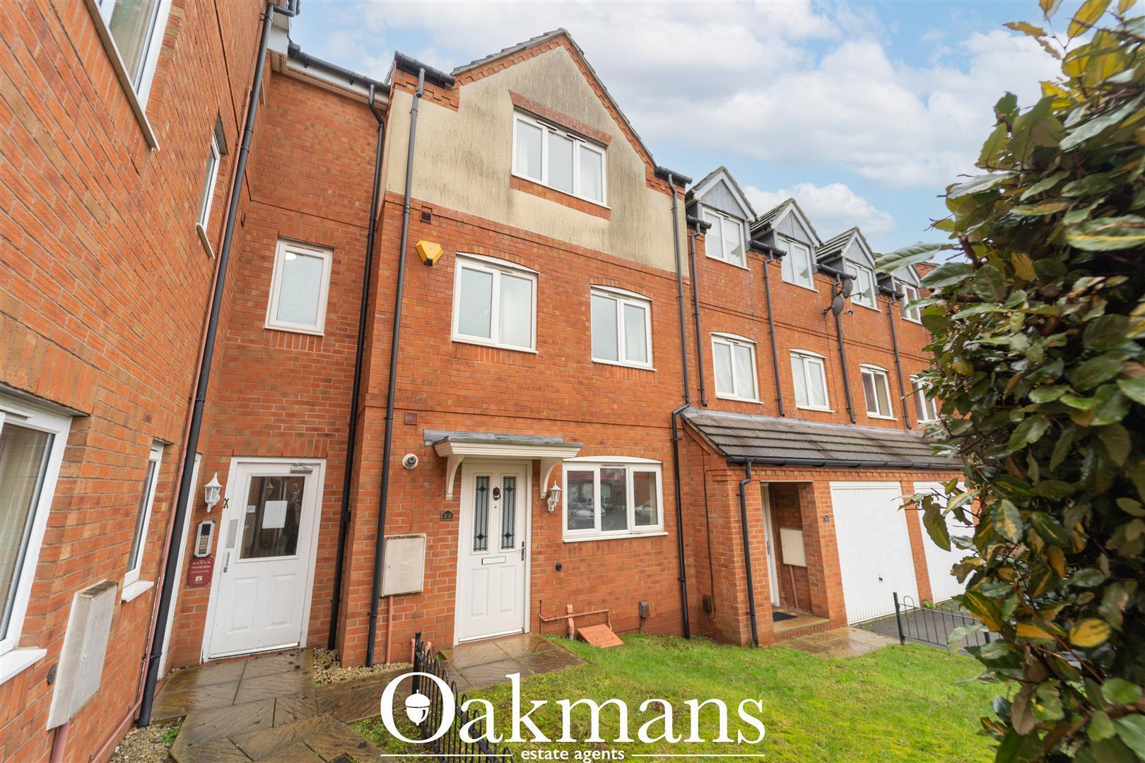 Flat Ten Acres Mews in Birmingham