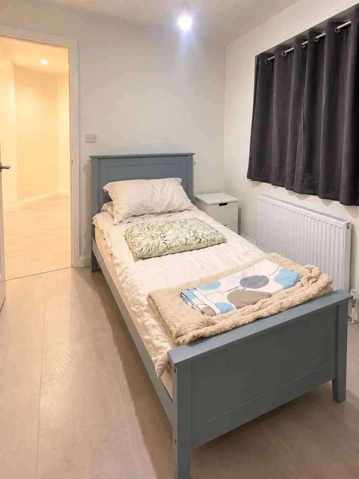 Room Tilson Gardens in Greater London
