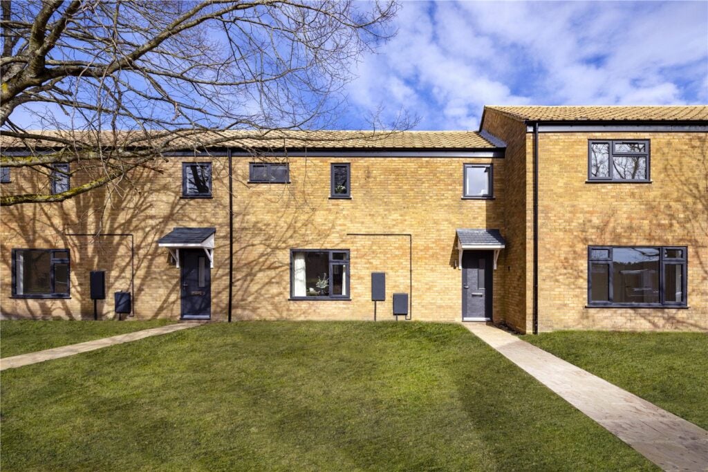 House Australia Terrace in Deepcut