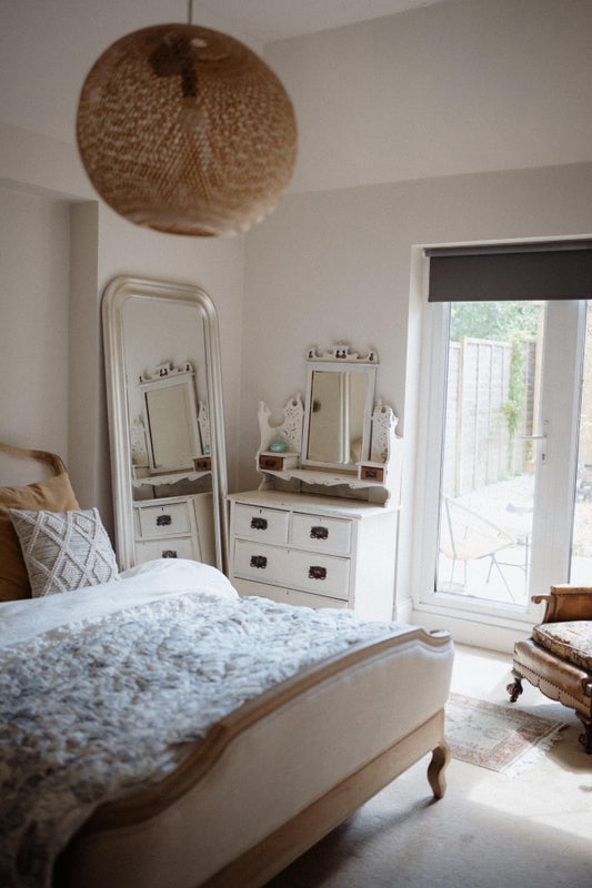 Room High View Close in Greater London