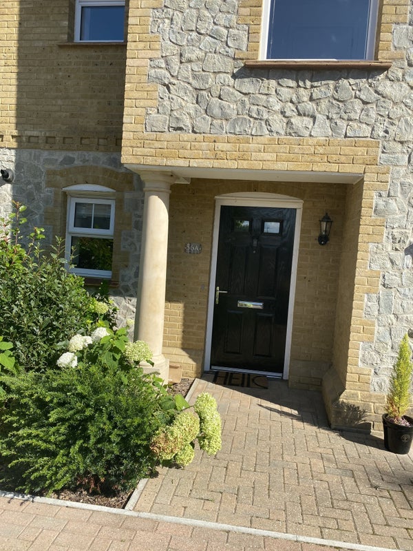 Flat Chapelfield Way in Maidstone