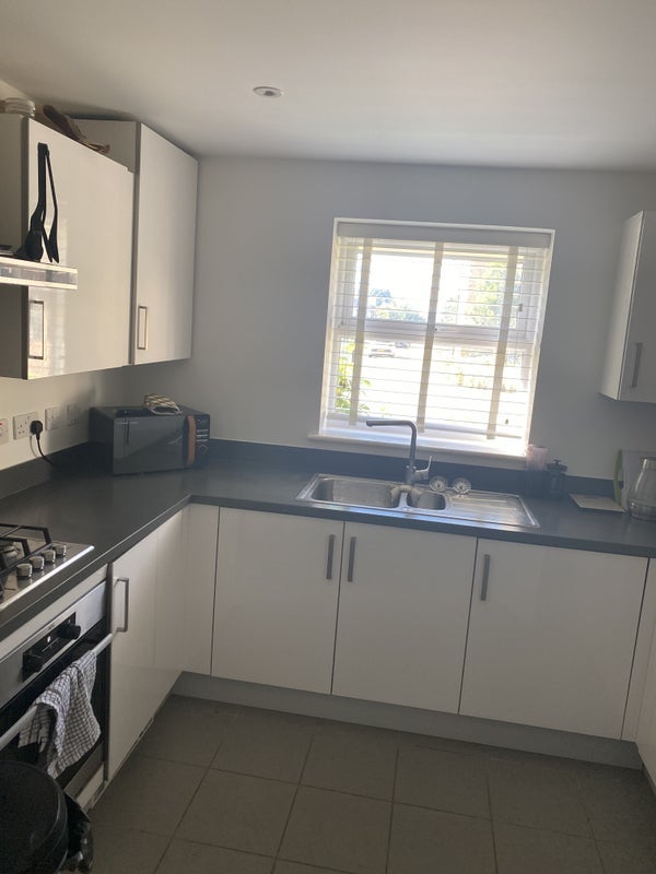 Flat Chapelfield Way in Maidstone