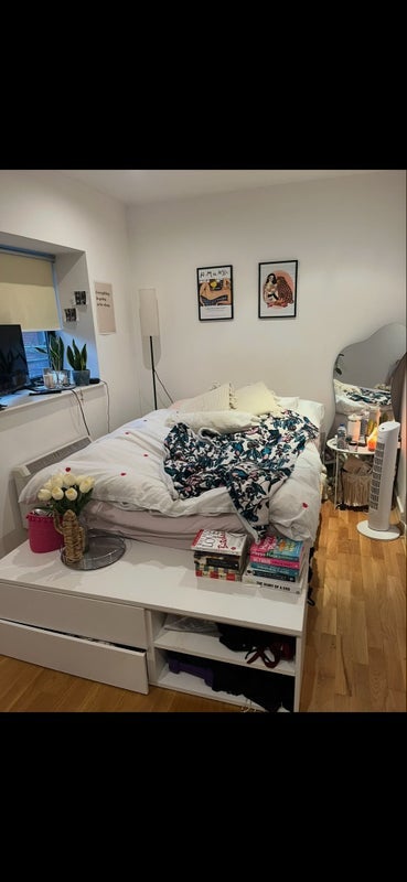 Room Fieldgate Street in Greater London
