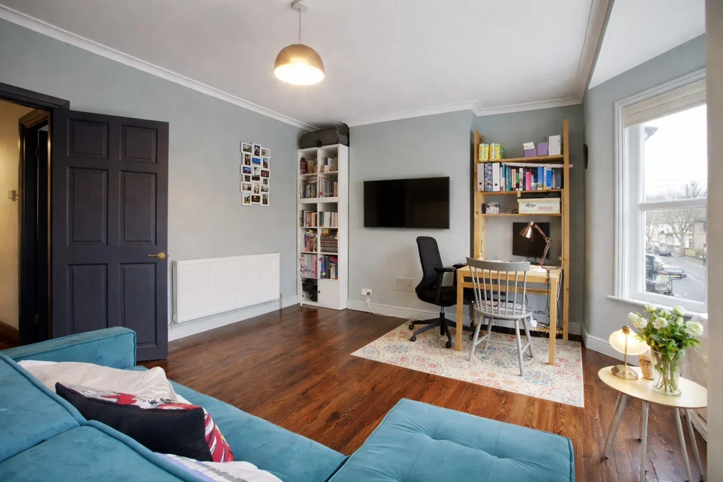 Flat Richford Road in Greater London