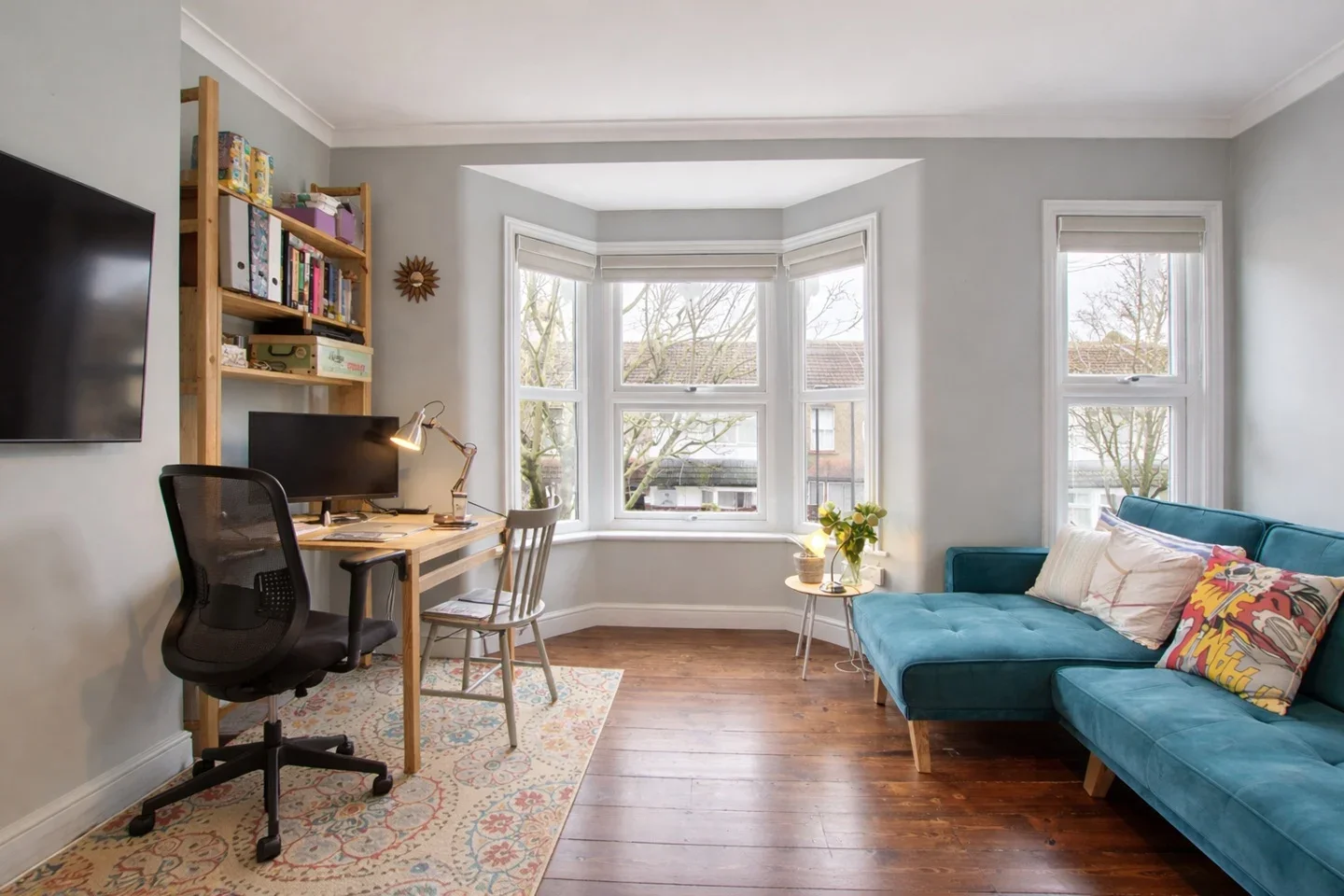 Flat Richford Road in Greater London