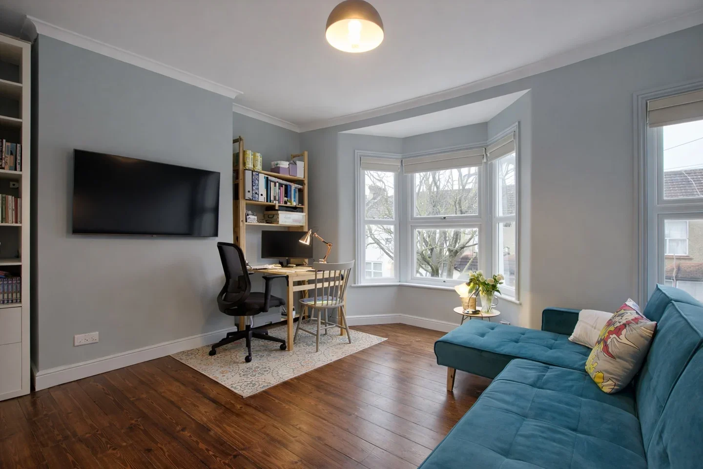 Flat Richford Road in Greater London