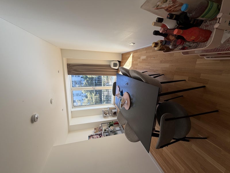 Room Mirabelle Gardens in Greater London