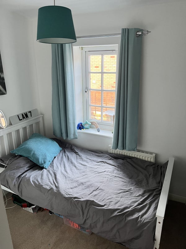 Room Hadham Road in East Hertfordshire