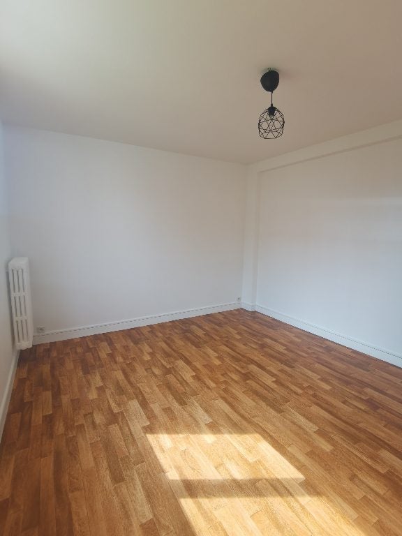 Flat Avenue Charles et Raymonde Tillon in Rennes