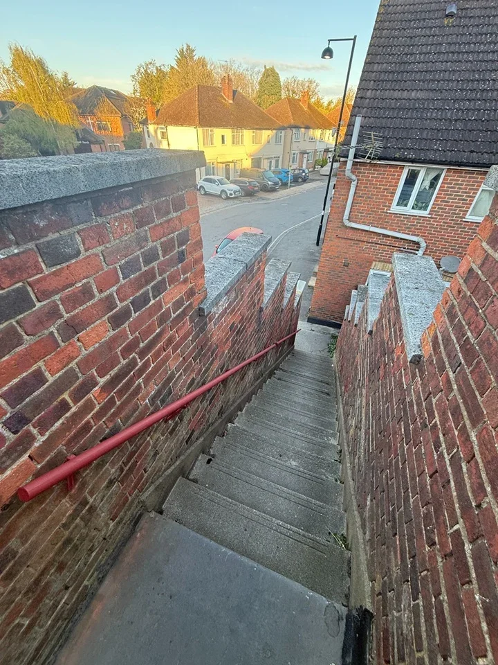 Flat Windsor Close in Greater London