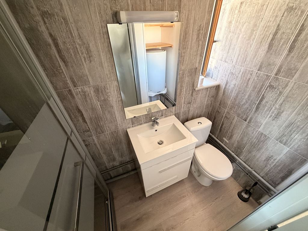 Appartement Avenue Pasteur à Échenoz-la-Méline