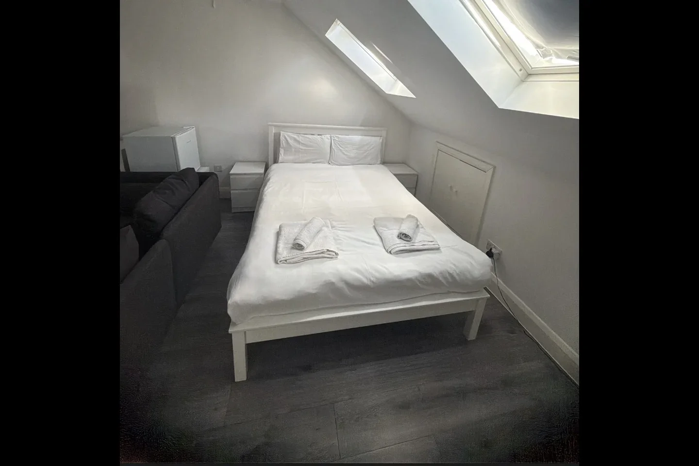 Flat Norbury Close in Greater London