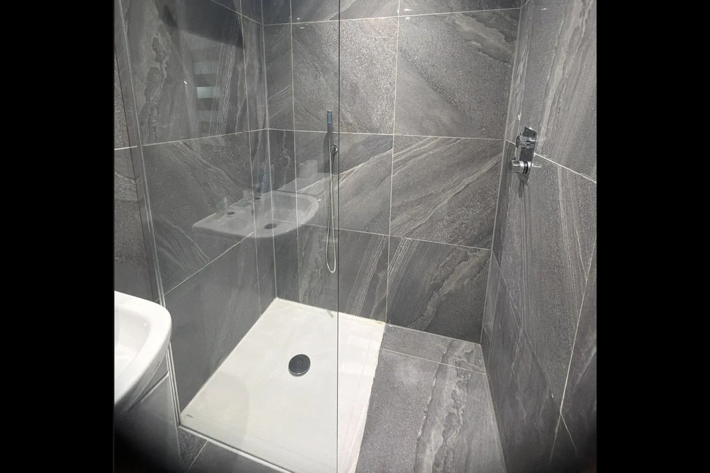 Flat Norbury Close in Greater London