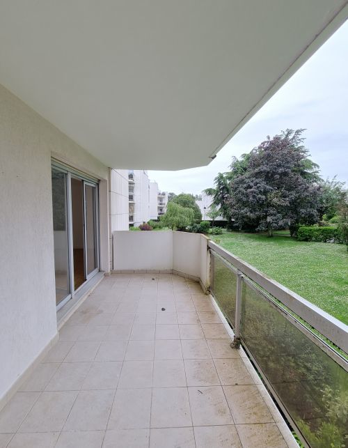 Appartement Rue Pierre Clostermann à Le Chesnay-Rocquencourt