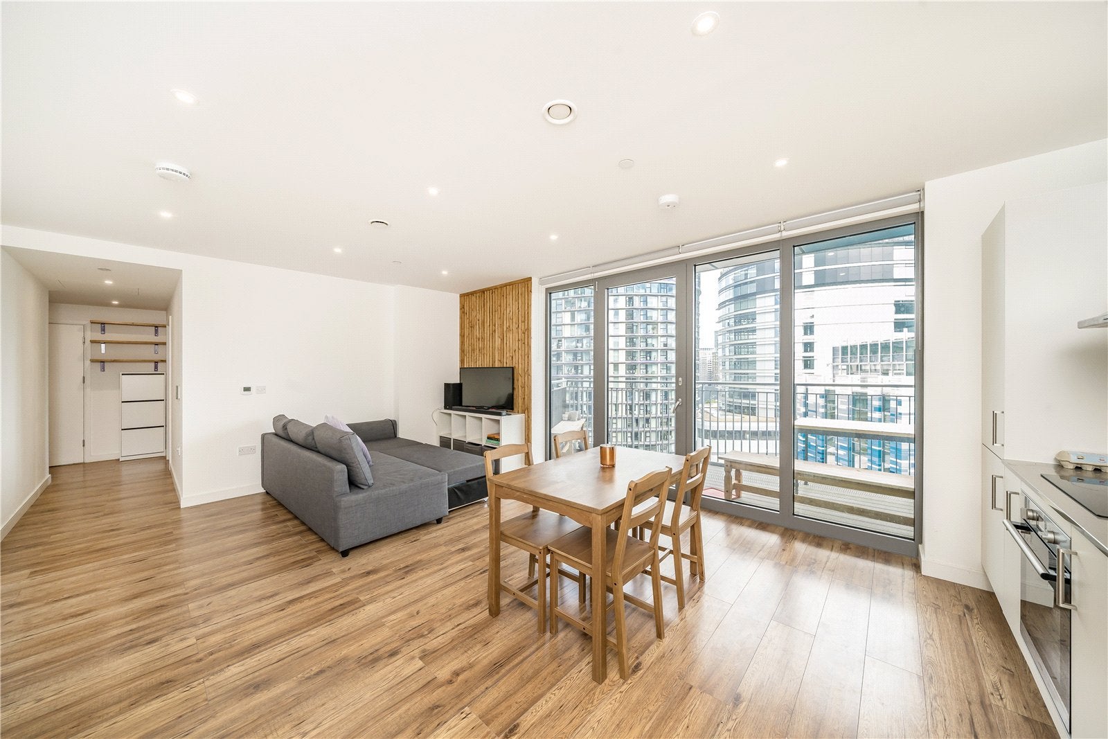 Flat Palmer Road in Greater London