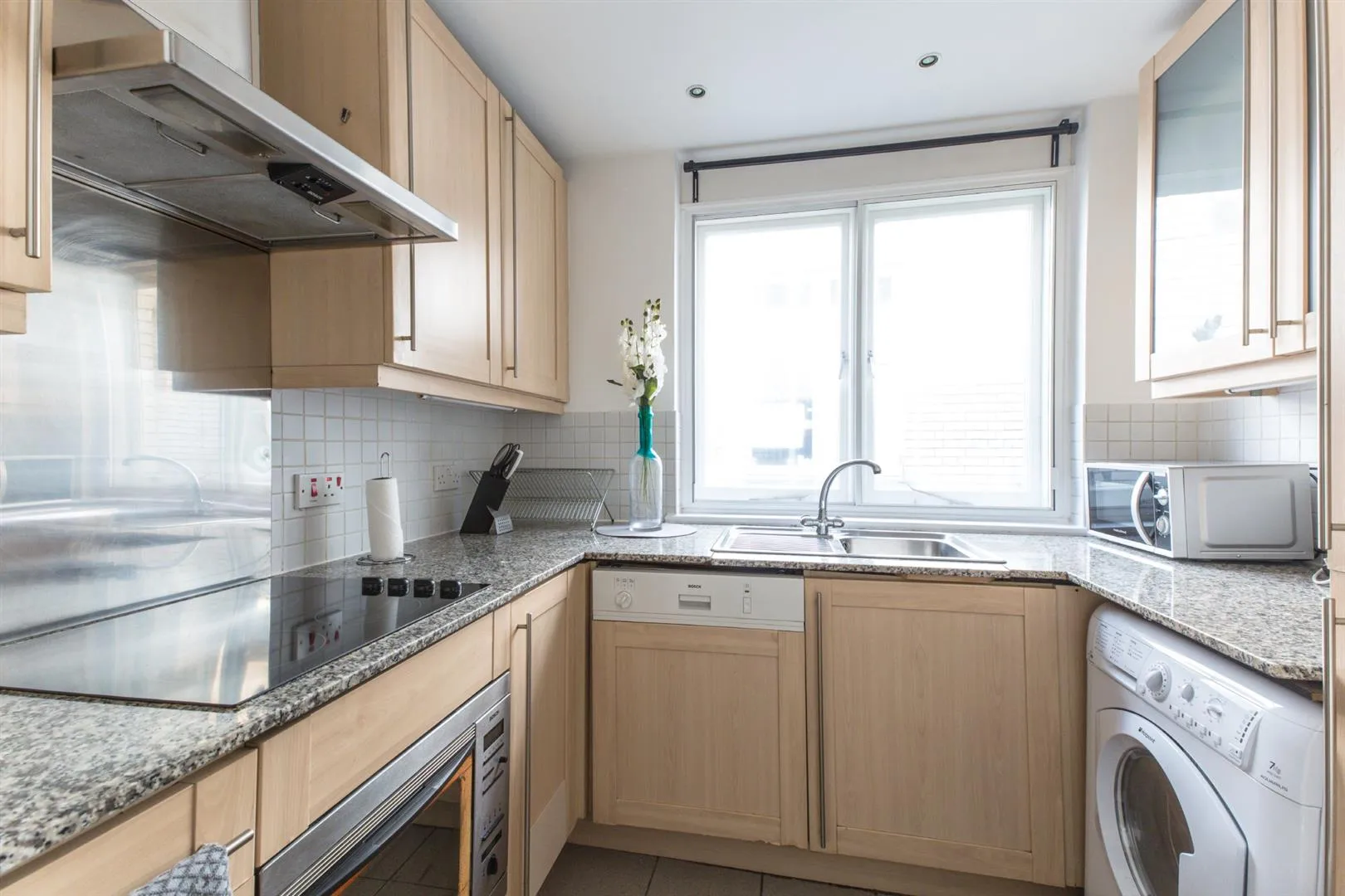 Flat Bride Court in City of London
