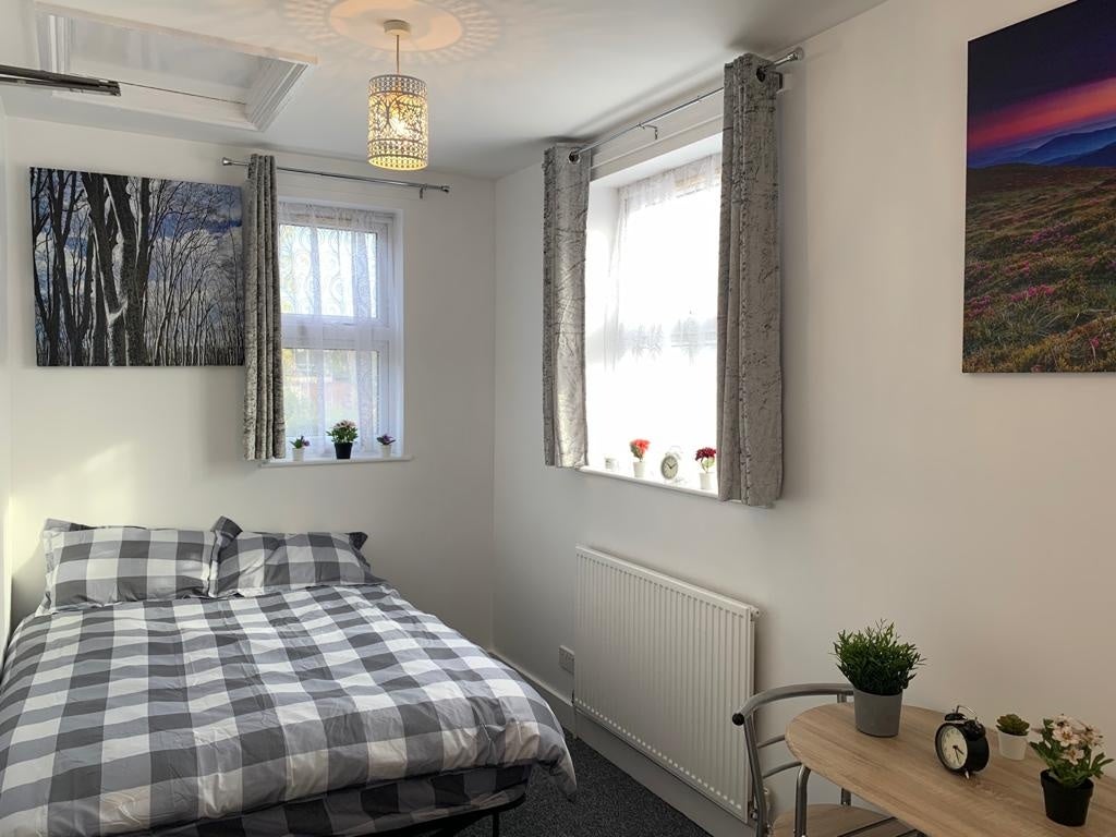 Room Colonels Walk in Greater London