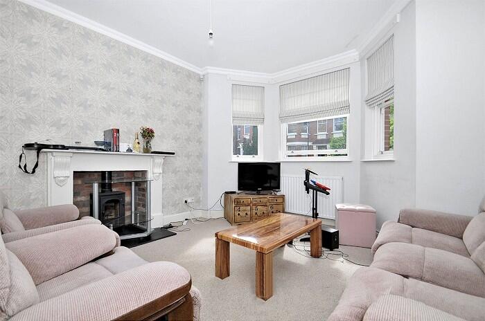 Room Hornsey Rise Gardens in Greater London
