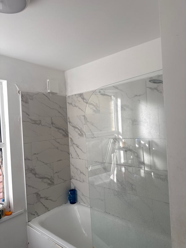 Room Somerset Road in Greater London