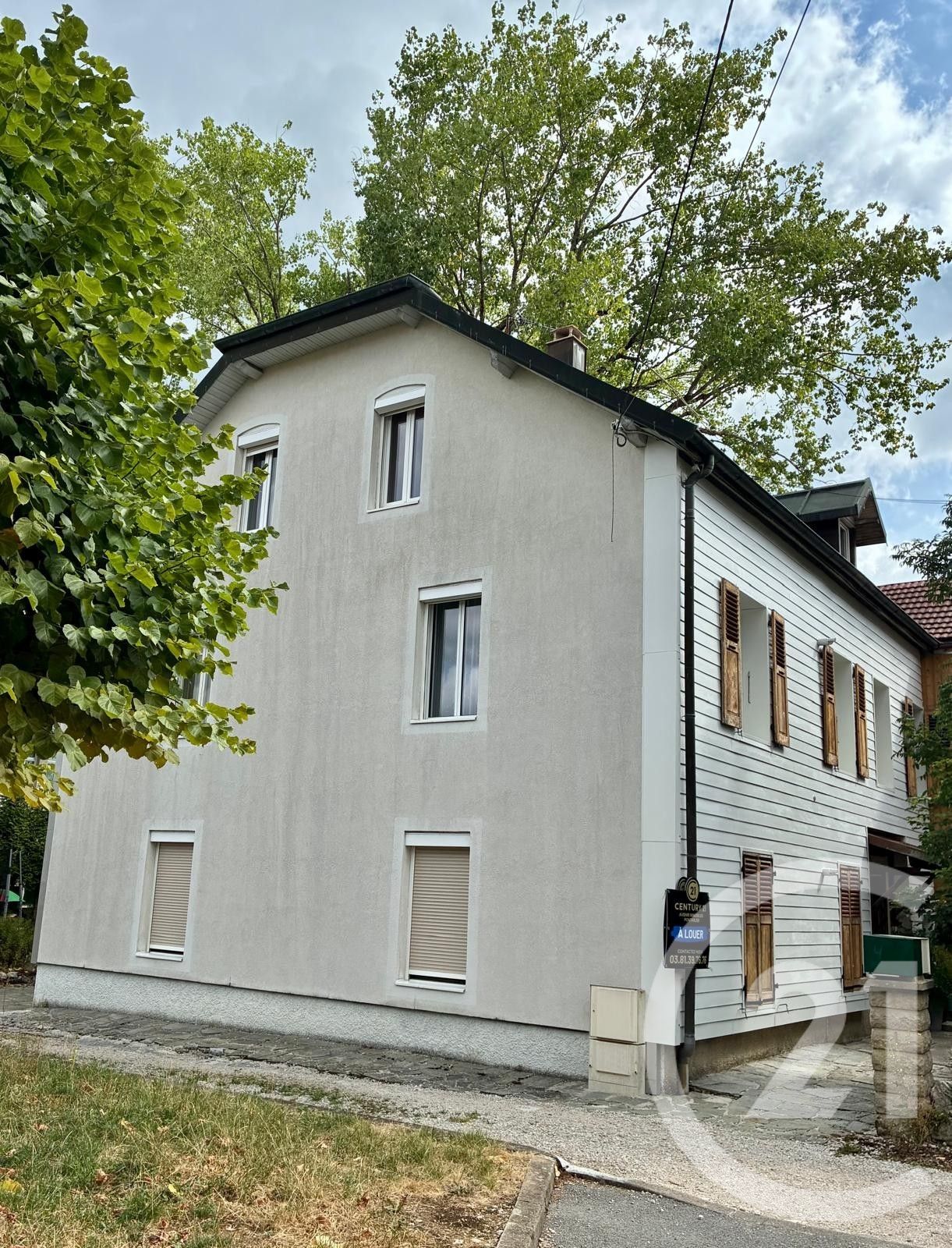 Appartement Route de Pontarlier aux Verrières de Joux à La Cluse-et-Mijoux