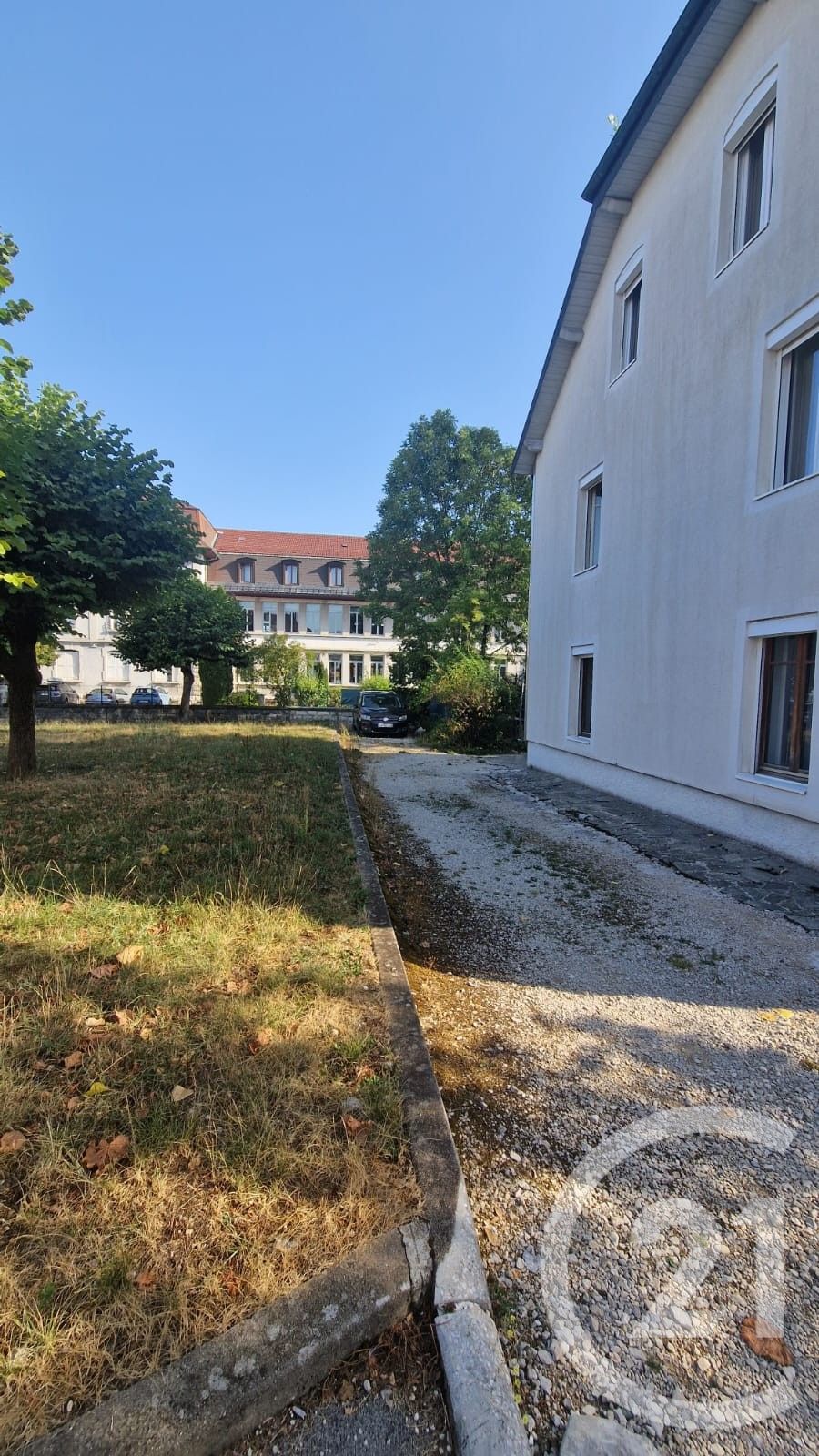 Appartement Route de Pontarlier aux Verrières de Joux à La Cluse-et-Mijoux